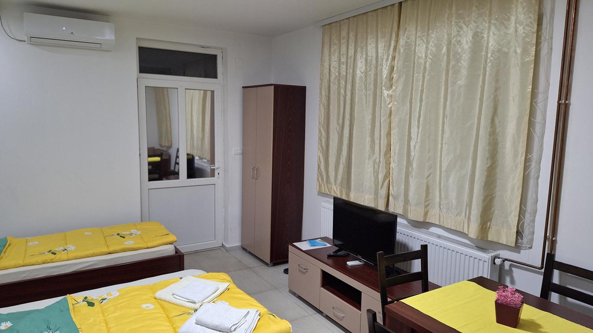 Apartment Delfina โอครีด ภายนอก รูปภาพ
