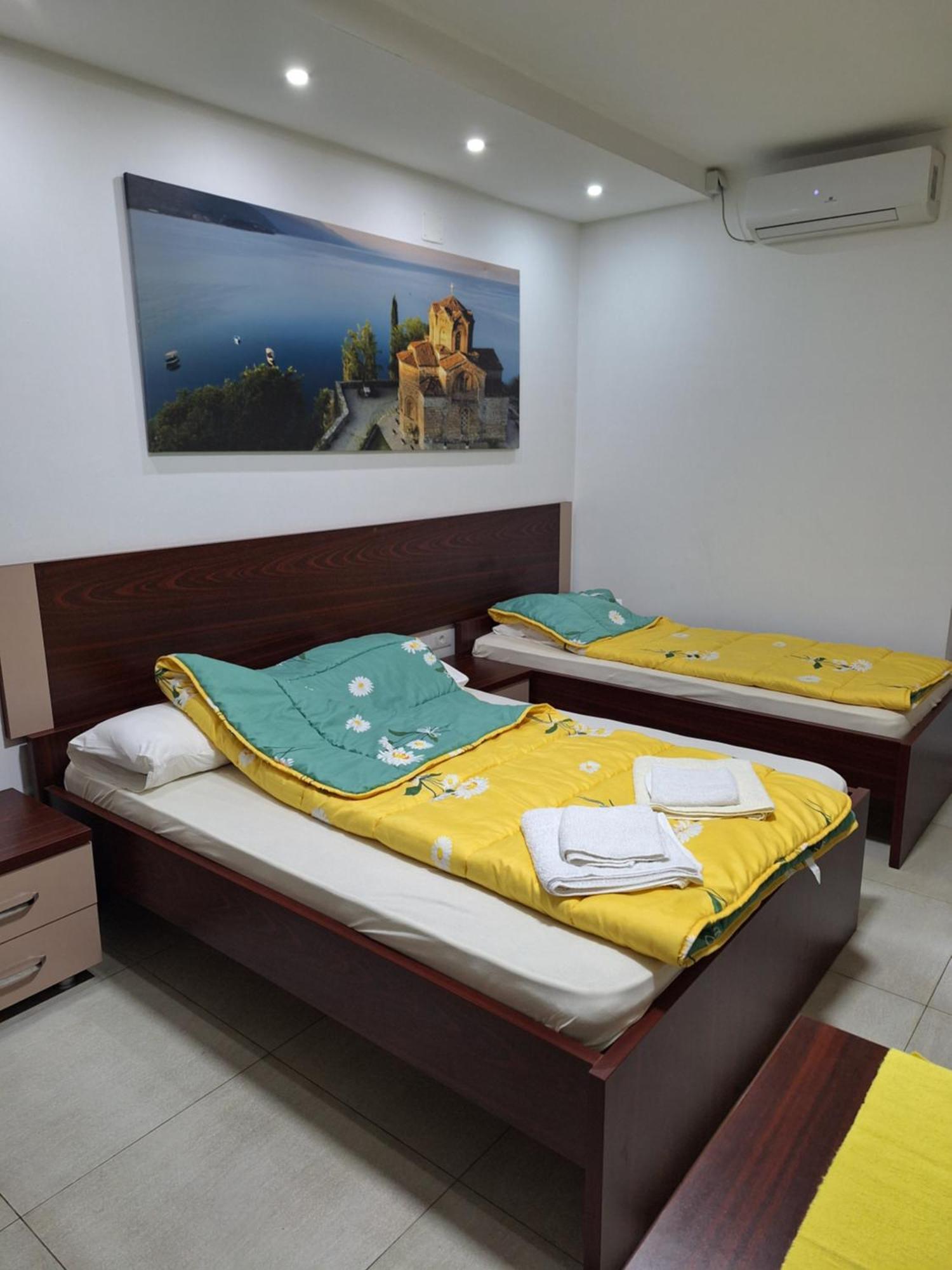 Apartment Delfina โอครีด ภายนอก รูปภาพ