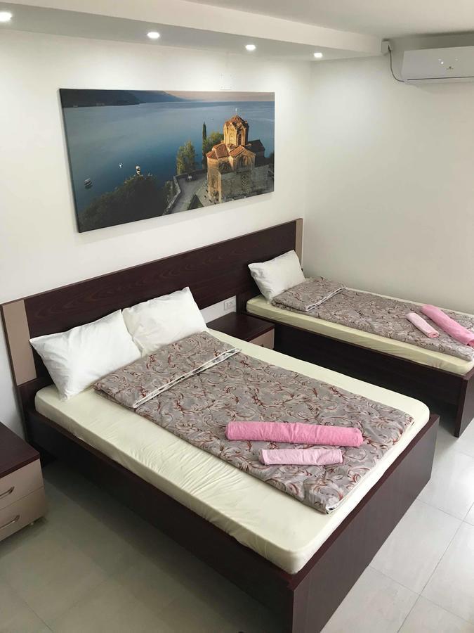 Apartment Delfina โอครีด ภายนอก รูปภาพ